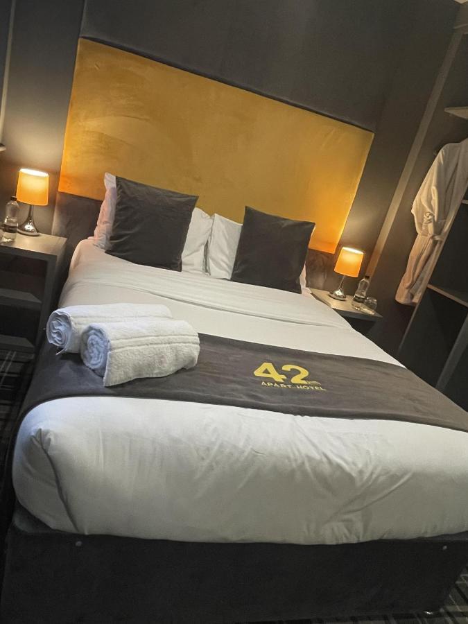 42 Apart-Hotel Сканторп Экстерьер фото